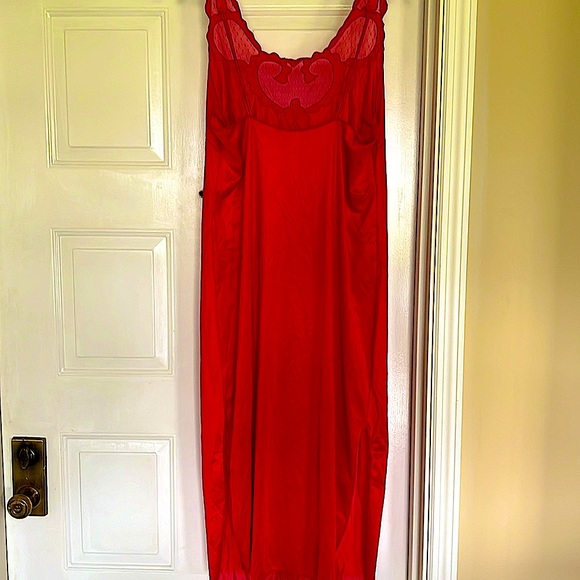 ❤️💋NWOT RED Slip Nightgown.Lace front&ShoulderStraps.Slit bothSides.Midi.M/L🌺 - Picture 4 of 12